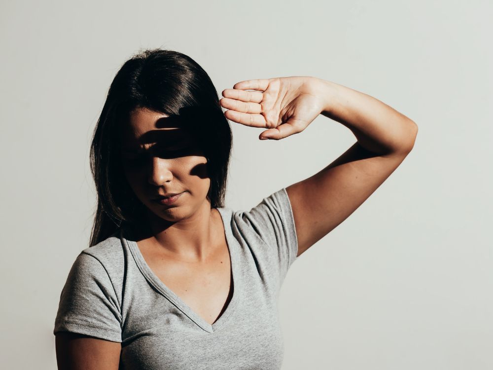 Nadwrażliwość na światło - światłowstręt i zbyt duża wrażliwość oczu na słońce